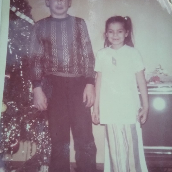 Meet your Posher, Cindy - Picture 1 of 1